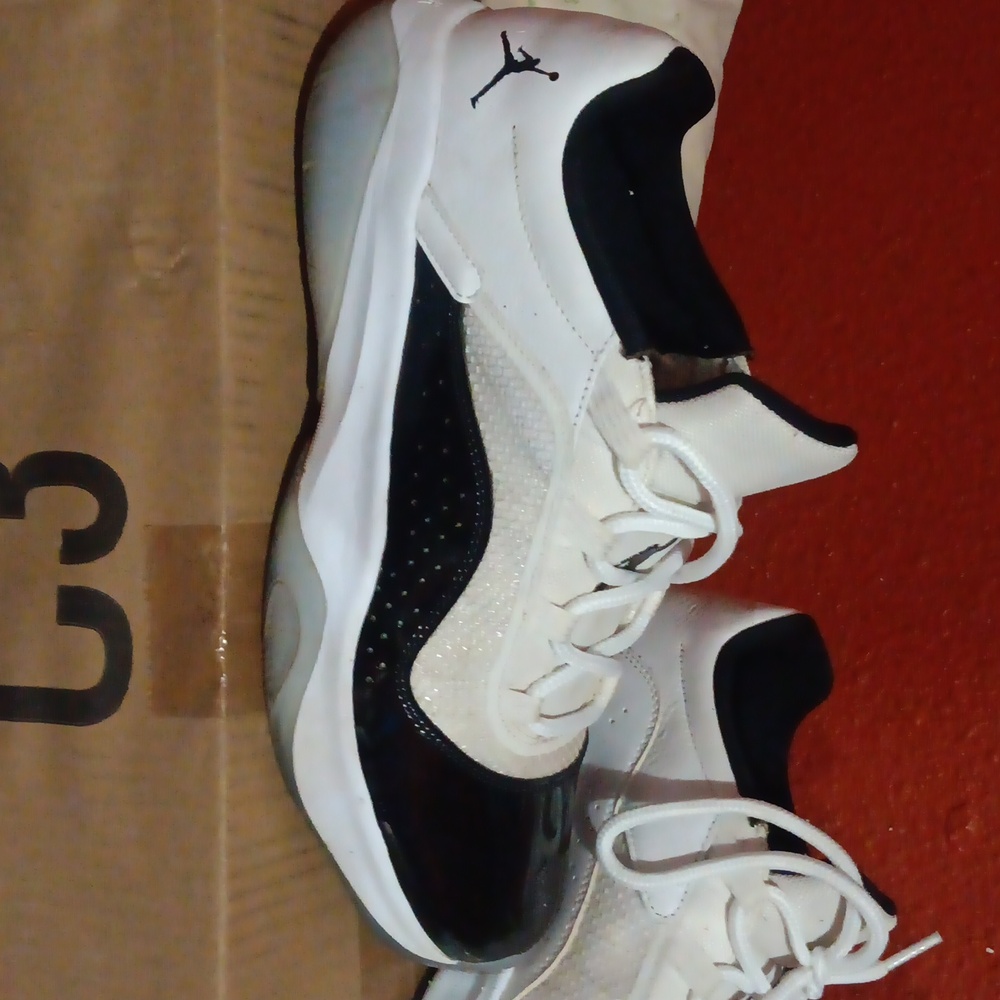 Jordan cmfts